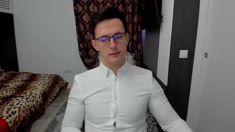 Sexxymuscles4U online show from February 2025 08:06:01 AM