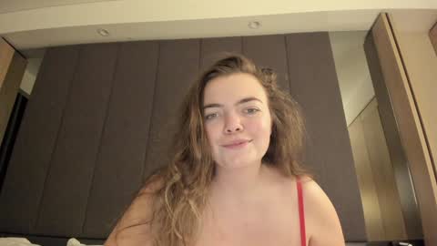 Hello dear. I will be glad to meet you.  see you soon. online show from December 2024 01:05:01 AM