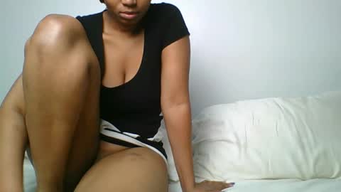 Snapshot of sexy__rhian chatting on February 2025 03:59:01 PM sexy rhian online show from February 2025 03:59:01 PM