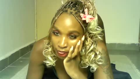 sexy_africana05 online show from July 2026 09:00:02 PM