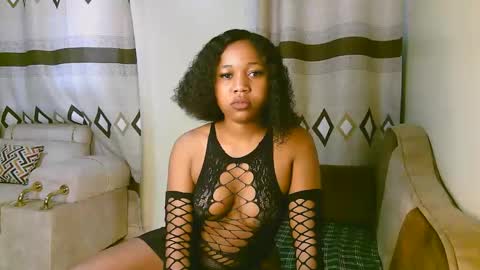 Ariana online show from November 2025 09:20:02 AM