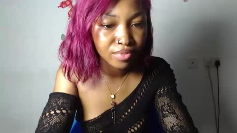 sexy_bluey247 online show from December 2025 07:42:02 PM