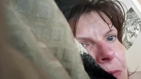 Snapshot of sexy_brunette8826 chatting on April 2026 11:40:02 PM sexy_brunette8826 online show from April 2026 11:40:02 PM