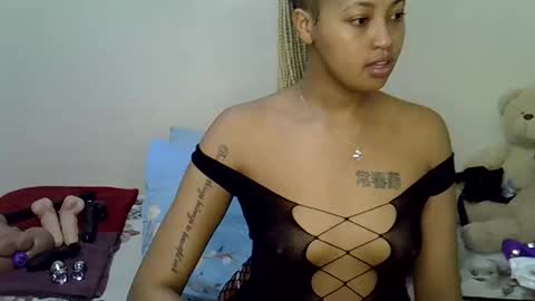 Snapshot of sexy_bubbie01 chatting on May 2026 07:35:01 AM sexy_bubbie01 online show from May 2026 07:35:01 AM