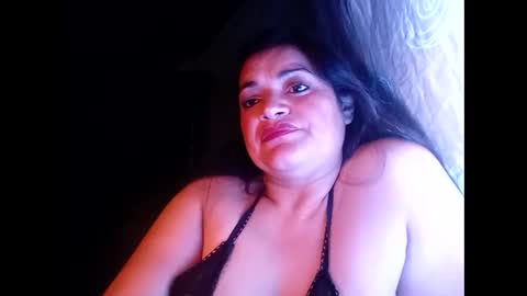 Snapshot of sexy_camy chatting on March 2025 04:28:01 AM Camy Yamy online show from March 2025 04:28:01 AM