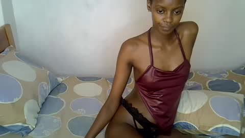 sexy_charliee online show from February 2026 04:11:01 AM