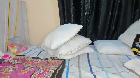 Snapshot of sexy_cutejoy chatting on October 2025 10:23:02 AM Joy online show from October 2025 10:23:02 AM