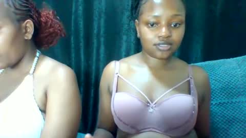 sexy_divaaa online show from May 2026 09:00:01 PM