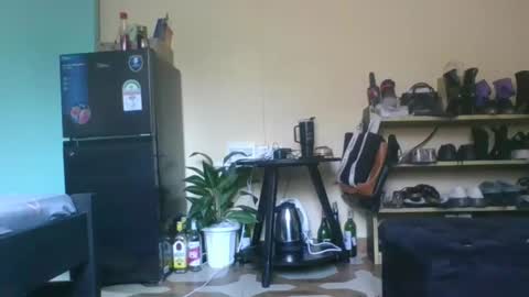 Trina online show from September 2025 09:25:02 AM