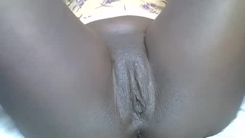 Snapshot of sexy_esther92 chatting on March 2025 09:17:01 PM sexy_esther92 online show from March 2025 09:17:01 PM