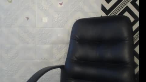 Angela online show from September 2025 09:40:02 PM