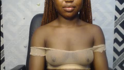 Angela online show from October 2025 10:29:02 PM