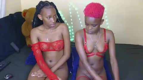 Snapshot of sexy_galfie01 chatting on November 2025 06:34:02 AM sexy_galfie01 online show from November 2025 06:34:02 AM