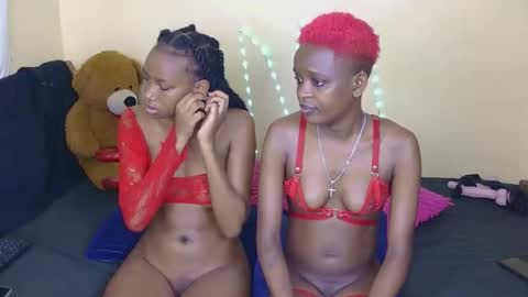 Snapshot of sexy_galfie01 chatting on November 2025 06:56:02 AM sexy_galfie01 online show from November 2025 06:56:02 AM