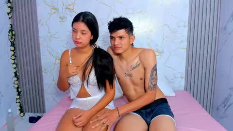 sexy_girls_extremes online show from March 2026 01:32:01 AM