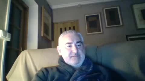 Antonio online show from January 2025 07:04:01 PM
