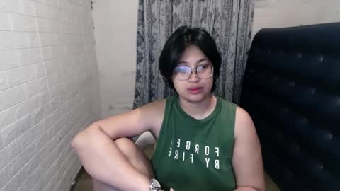 Snapshot of sexy_kelly_ chatting on February 2025 06:59:01 PM SWEET KELLY online show from February 2025 06:59:01 PM