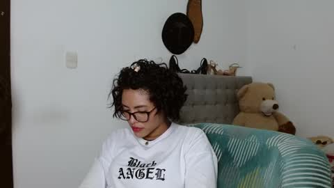 Snapshot of sexy_lia_latina chatting on April 2026 02:27:02 AM Celeste online show from April 2026 02:27:02 AM