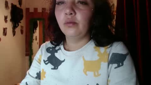 sexy lolas online show from December 2024 04:06:02 AM