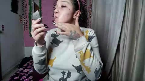 sexy lolas online show from December 2025 11:56:01 PM