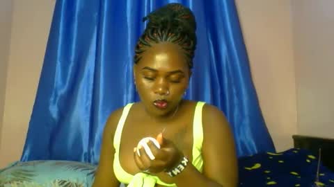 Snapshot of sexy_lunar chatting on March 2026 06:25:01 PM lunar online show from March 2026 06:25:01 PM