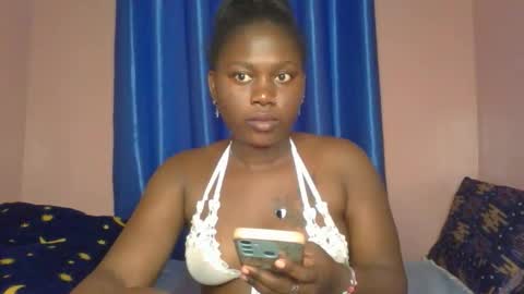 Snapshot of sexy_lunar chatting on April 2026 09:35:01 AM lunar online show from April 2026 09:35:01 AM