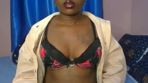 Snapshot of sexy_lunar chatting on April 2026 02:23:01 AM lunar online show from April 2026 02:23:01 AM