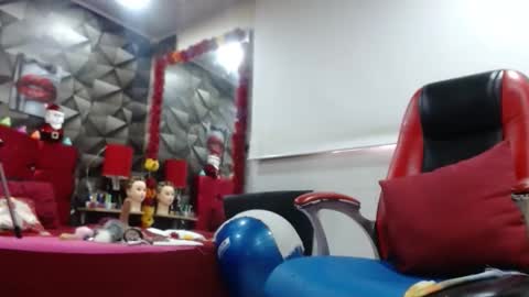 MARIPOSA online show from November 2025 01:43:03 PM