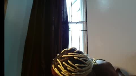 Snapshot of sexy_maureen chatting on June 2026 08:08:02 AM maggi online show from June 2026 08:08:02 AM