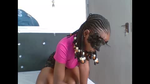 Snapshot of sexy_mimi7 chatting on April 2026 12:05:02 PM mimi online show from April 2026 12:05:02 PM