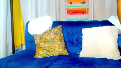 minah online show from November 2025 08:43:01 PM