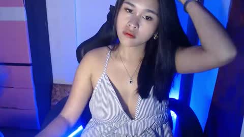 sexy_pinay26 online show from March 2026 02:00:02 PM