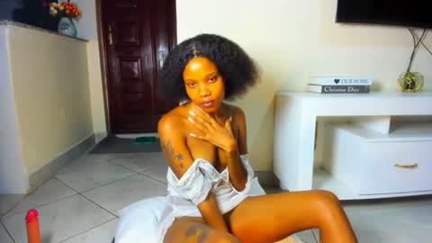 Snapshot of sexy_red99 chatting on June 2026 05:50:02 PM red online show from June 2026 05:50:02 PM