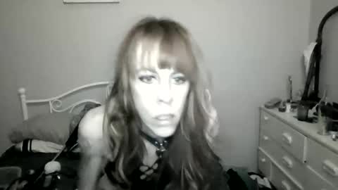 sexy scarlett cinnamon online show from November 2025 06:46:01 AM