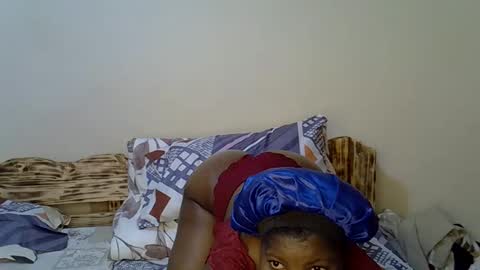Snapshot of sexy_yello chatting on October 2025 12:53:02 PM Bantu girl online show from October 2025 12:53:02 PM