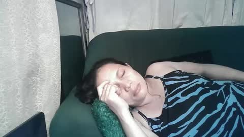 sexy_zapphire2024 online show from December 2024 05:11:02 PM