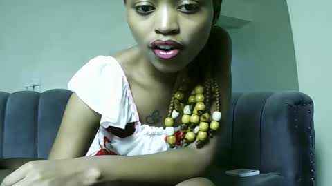 Snapshot of sexy_zaraa chatting on April 2026 04:01:01 PM sexy zaraa online show from April 2026 04:01:01 PM