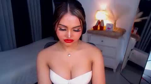 YOUR MISTRESS GODDESSS ADRIANA online show from January 2025 05:32:01 AM