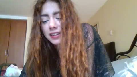 Snapshot of sexyaliceskay chatting on July 2026 02:30:01 PM Alice Skay online show from July 2026 02:30:01 PM