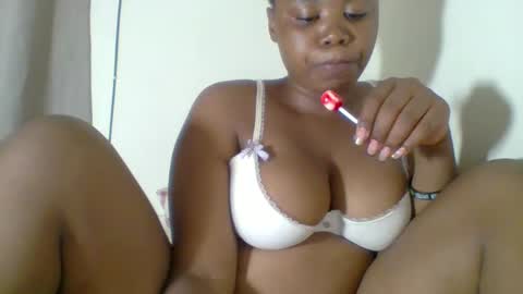 Snapshot of sexyapple2023 chatting on January 2025 09:19:01 PM ashley online show from January 2025 09:19:01 PM