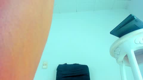 SexyBabyGirl online show from December 2024 04:27:02 PM