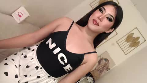 Lexie online show from January 2025 12:02:01 PM