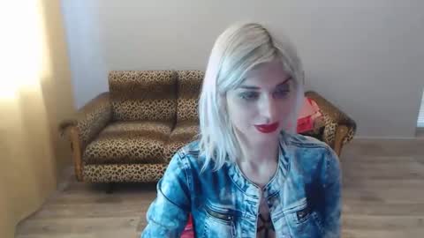 sexybeatriice online show from February 2025 11:28:01 AM