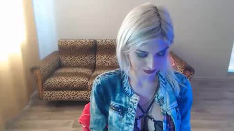 sexybeatriice online show from February 2025 10:10:01 AM