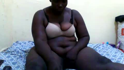 Snapshot of sexyblackberry7 chatting on January 2025 02:00:01 PM MAUREEN online show from January 2025 02:00:01 PM