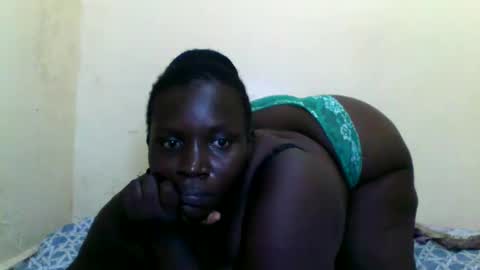 Snapshot of sexyblackberry7 chatting on February 2025 10:00:02 PM MAUREEN online show from February 2025 10:00:02 PM