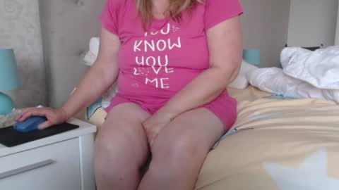 Snapshot of sexyblonde4u58 chatting on June 2026 03:22:02 AM Sexyblonde4u58 online show from June 2026 03:22:02 AM