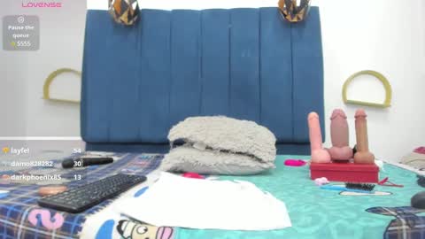 sexybrown_2005 online show from March 2025 06:50:02 AM