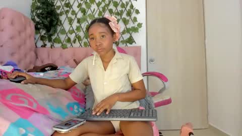 sofia online show from January 2025 08:42:01 AM