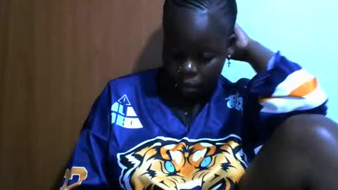 sexycarina254 online show from December 2024 06:42:01 PM